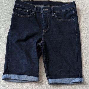 Levi Bermuda Shorts